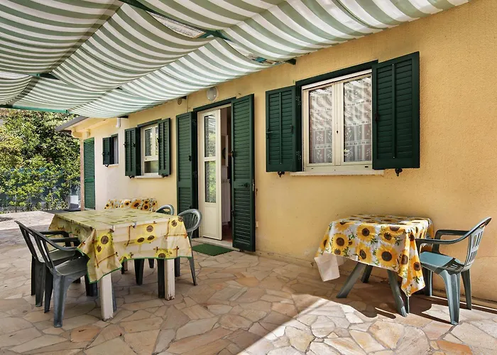 Chiara -marina Di Pietrasanta Holiday home *