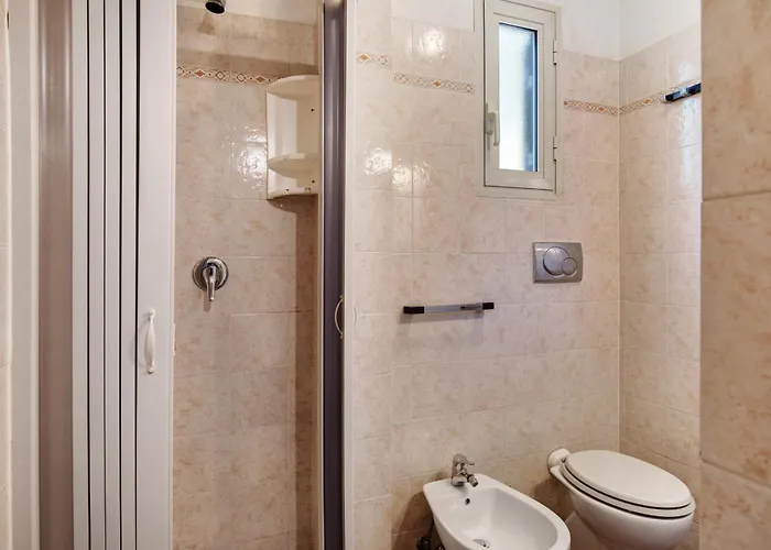 Chiara -marina Di Pietrasanta *